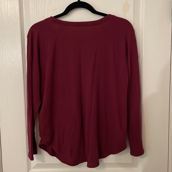 American Eagle Maroon Soft & Sexy Plush Long Sleeve Shirt Small - Picture 4 of 4
